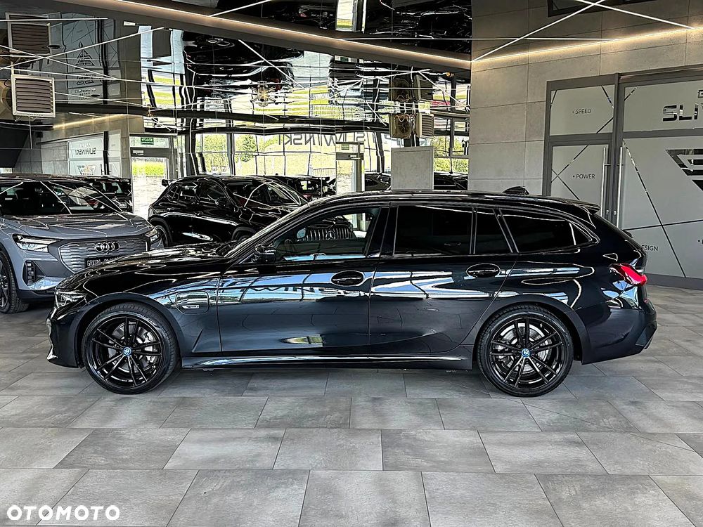 BMW Seria 3 330e xDrive M Sport sport - 4