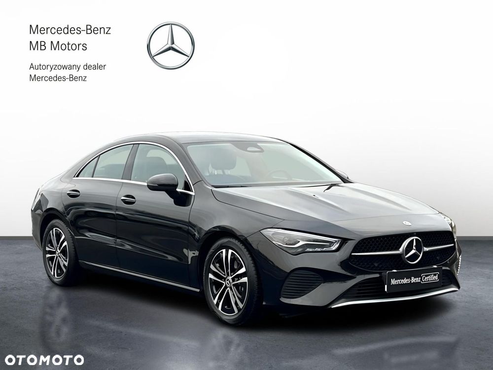 Mercedes-Benz CLA 200 7G-DCT - 8