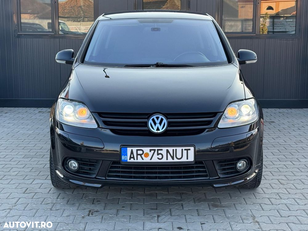 Volkswagen Golf - 5