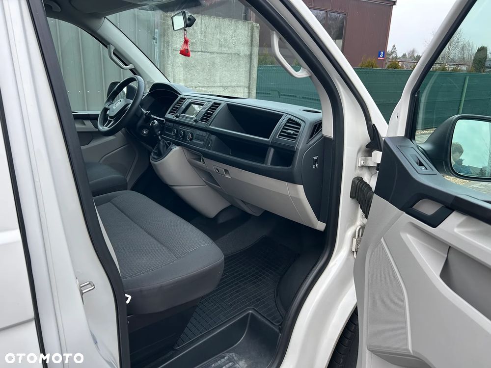 Volkswagen Caravelle 2.0 TDI L2 Highline - 11