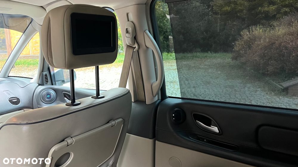 Renault Espace 2.0 dCi FAP Initiale - 12