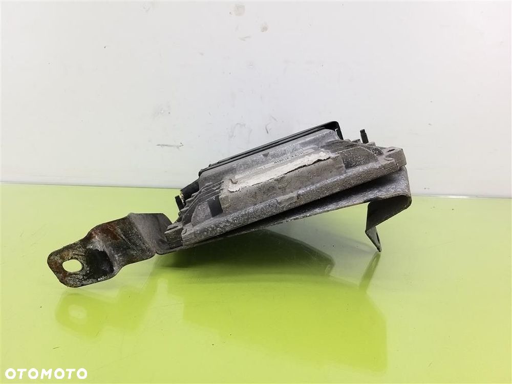 Komputer sterownik silnika Renault Scenic I 1997-2001 2,0 B 8200272464 - 4