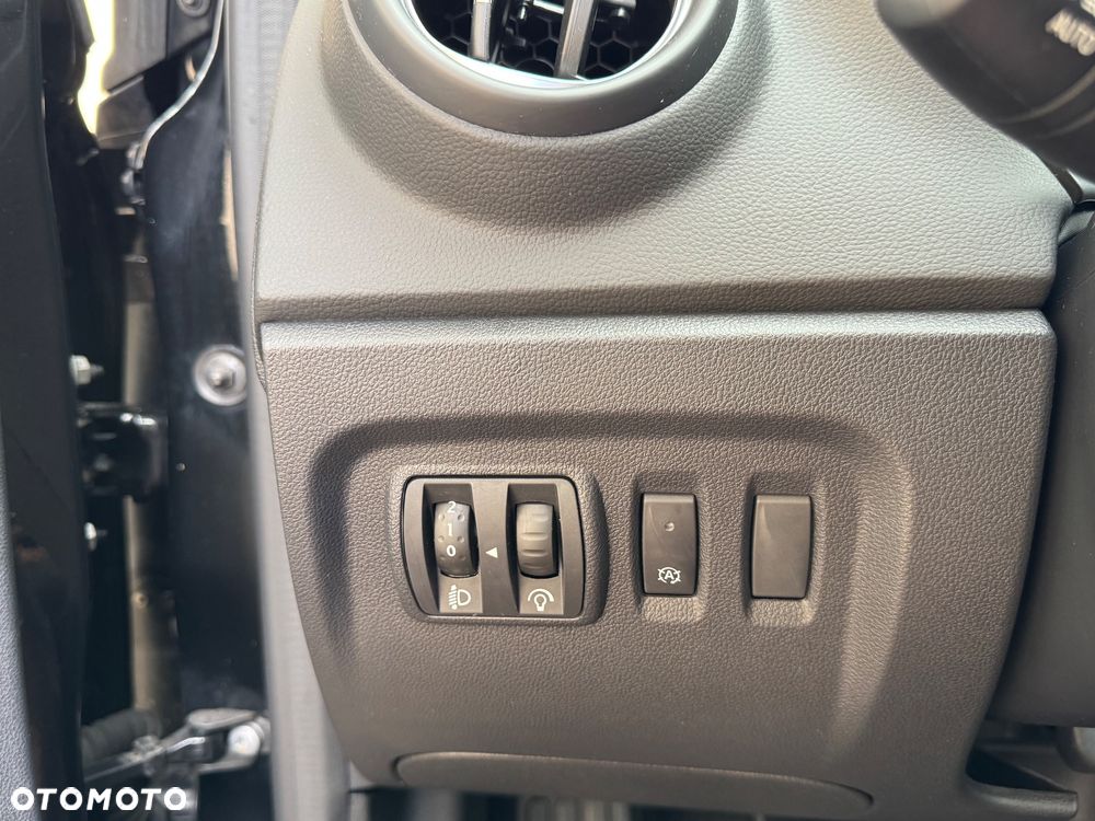 Renault Captur 1.2 Energy TCe XMOD - 14