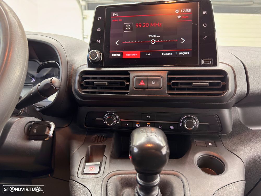 Citroën BERLINGO 1,5 HDI 3 LUGARES - 20