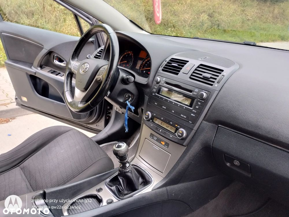 Toyota Avensis 2.0 D-4D Combi - 12
