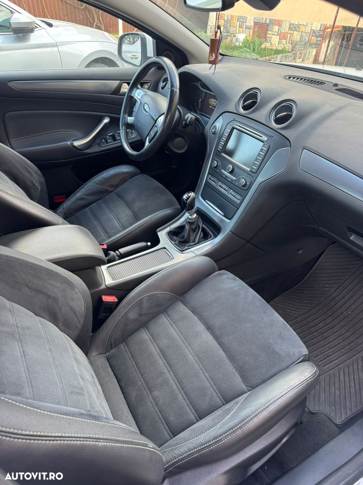 Ford Mondeo - 15