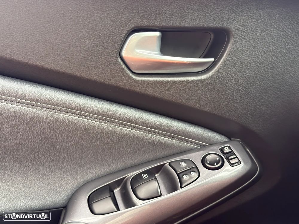 Nissan Juke 1.0 DIG-T N-Connecta NAV. - 23