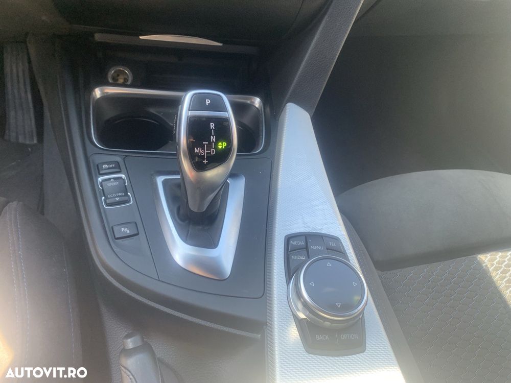 BMW Seria 3 320d Sport-Aut. Sport Line - 18