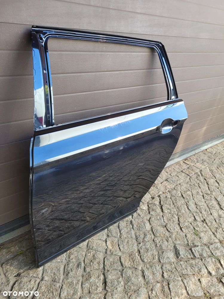 DRZWI LEWE TYŁ TYLNE VW PASSAT B8 KOMBI LC9X - 1
