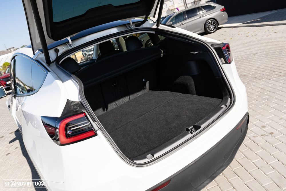 Tesla Model Y Long Range Tração Integral - 11
