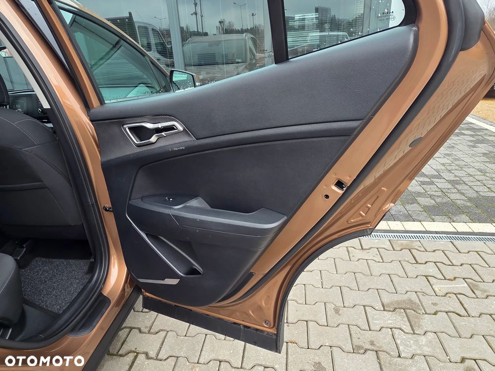 Kia Sportage 1.6 T-GDI L 2WD - 34