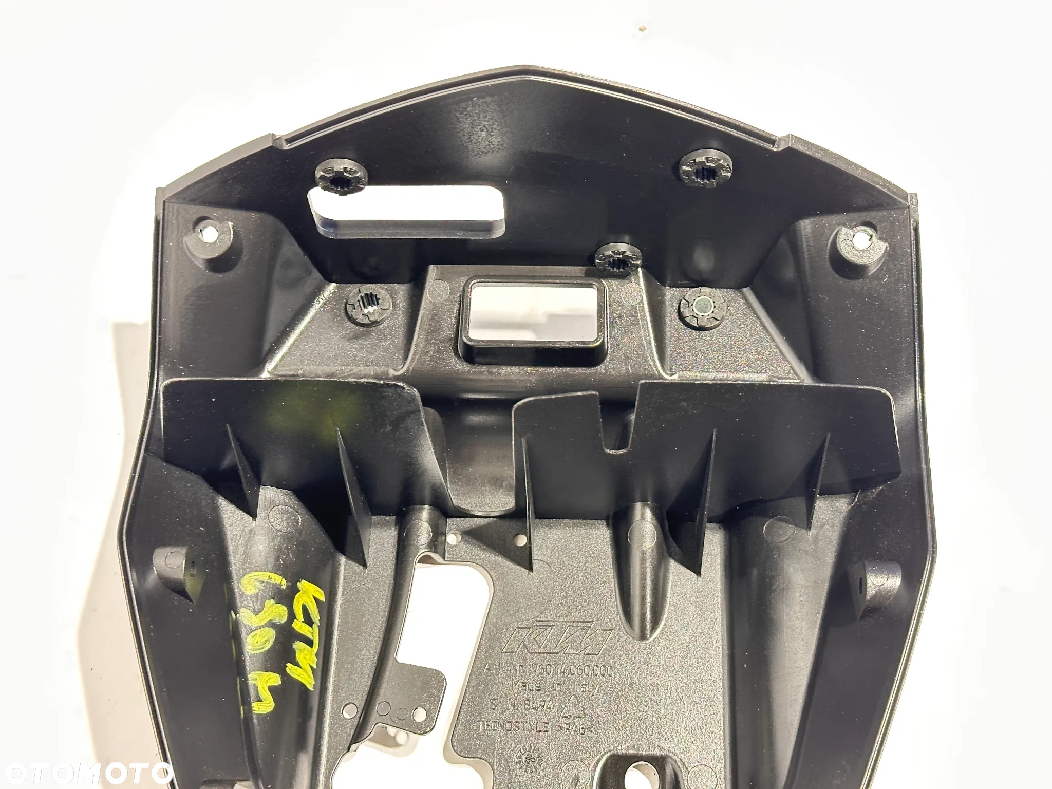 Stelaż mocowanie czaszy  KTM Duke 690   12-15R - 3
