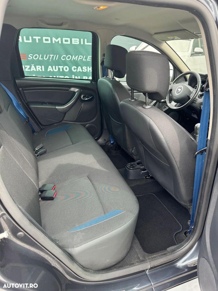 Dacia Duster SCe 115 4x2 Celebration - 14