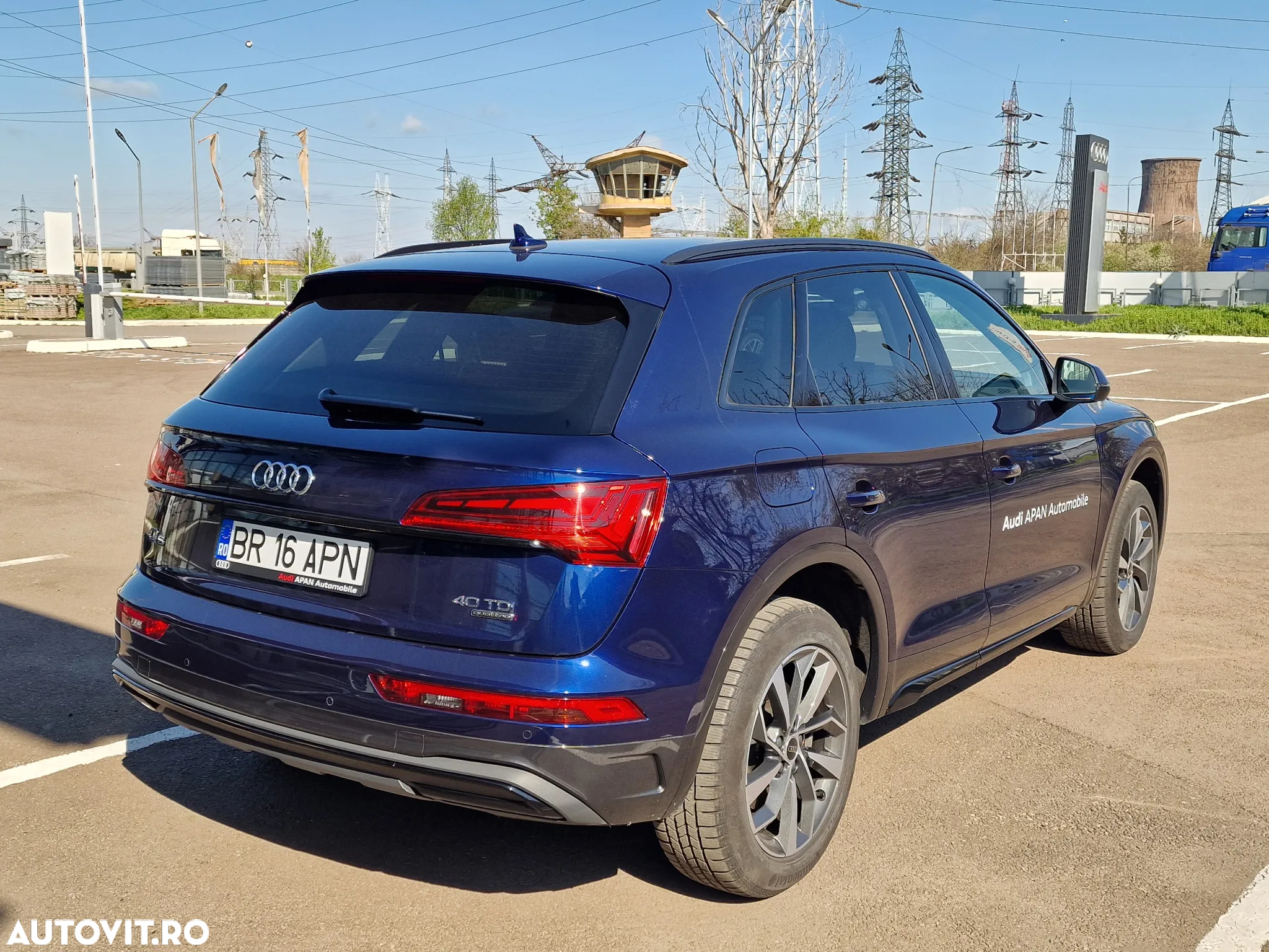 Audi Q5 40 TDI quattro S tronic MHEV Advanced - 7