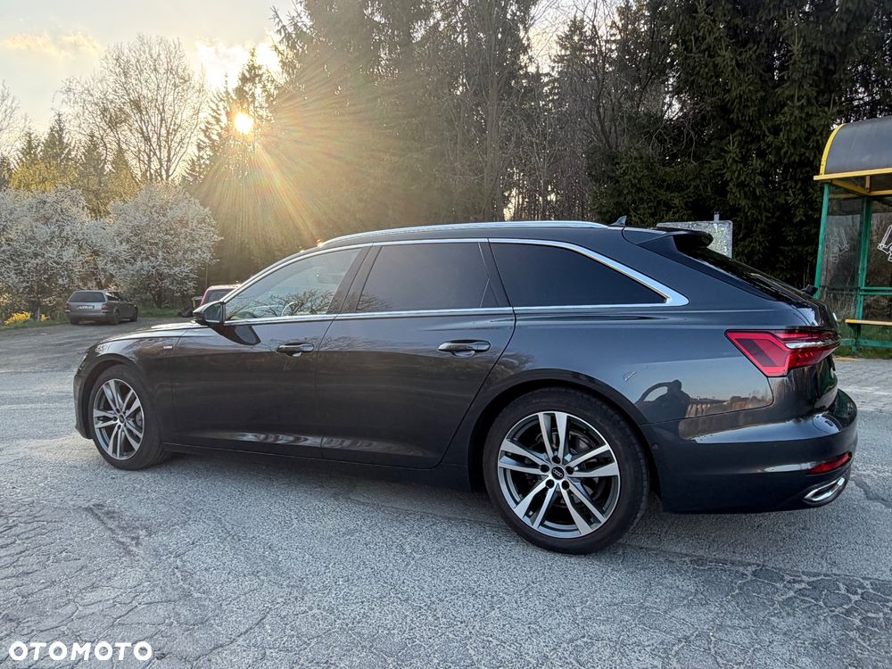 Audi A6 Avant 40 TDI quattro S tronic design - 4