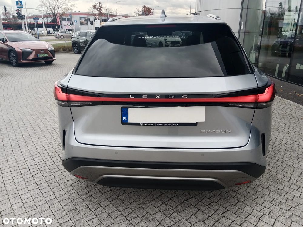 Lexus RX 450h+ Omotenashi - 7