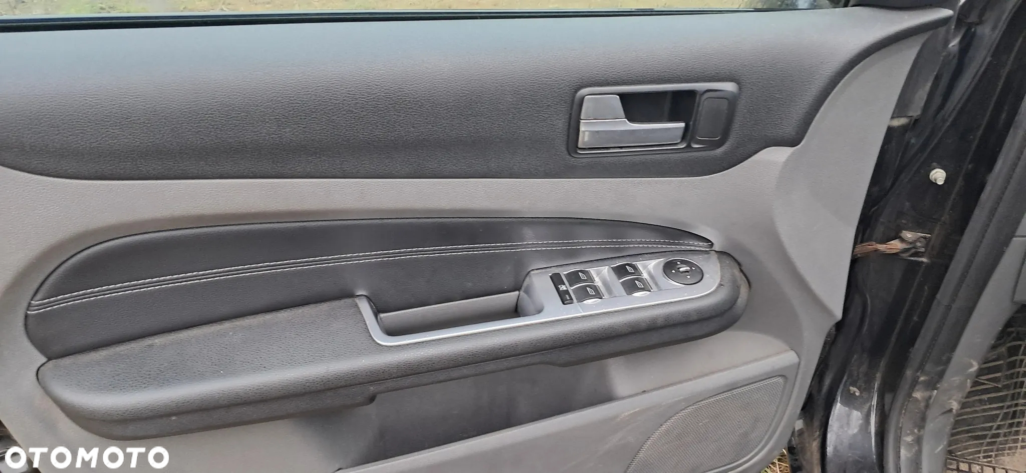 Wnętrze kompletne Ford Focus MK2 LIFT bardzo ładne. Inne części. - 2