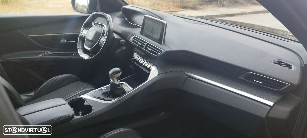 Peugeot 3008 1.5 BlueHDi GT Line Baixo Consumo - 6