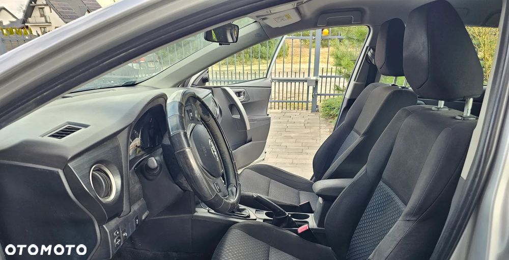 Toyota Auris 1.4 D-4D Active - 8