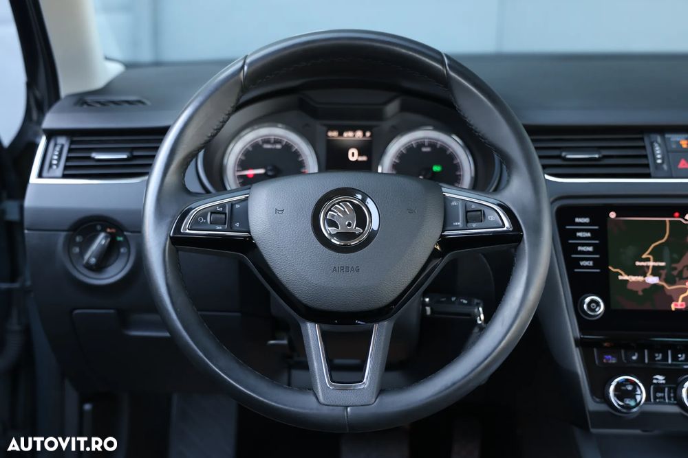 Skoda Octavia 1.6 TDI DSG Ambition - 16