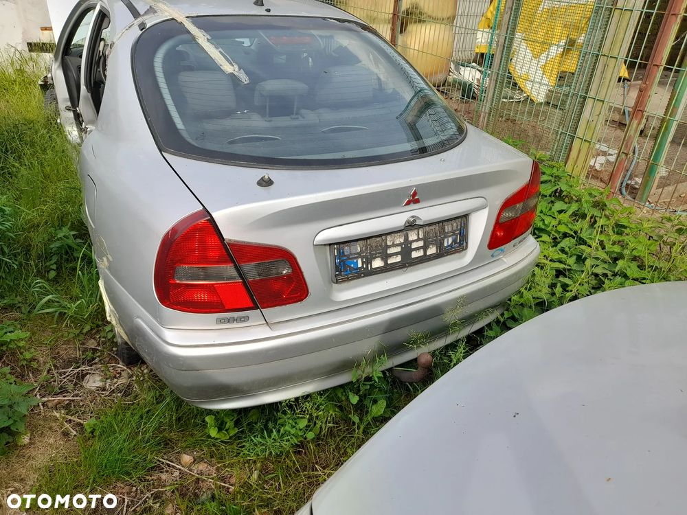 Lampa lewa prawa Mitsubishi CAISMA Lift - 1