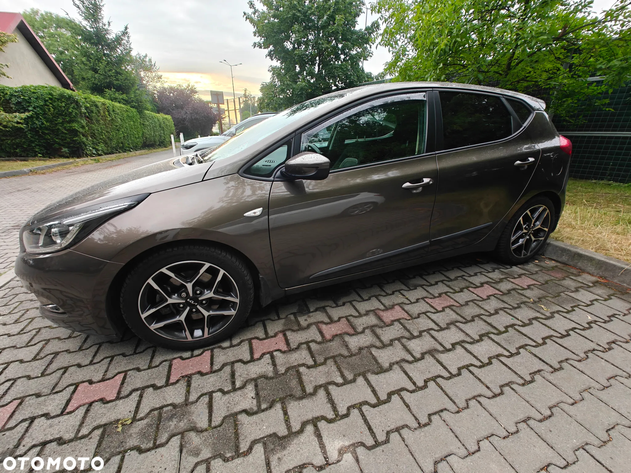 Kia Ceed Cee'd 1.6 GDI M - 2