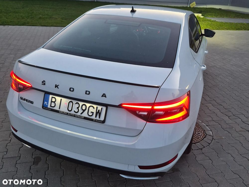 Skoda Superb 2.0 TSI Sportline DSG - 13