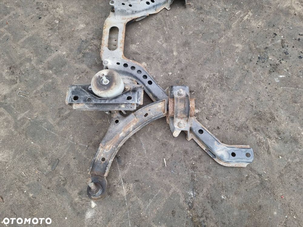 SANKI PRZEDNIE FORD MUSTANG V - 2