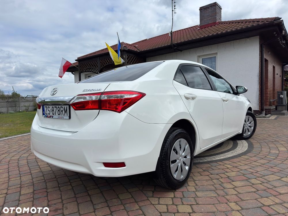 Toyota Corolla 1.4 D-4D Active EU6 - 8