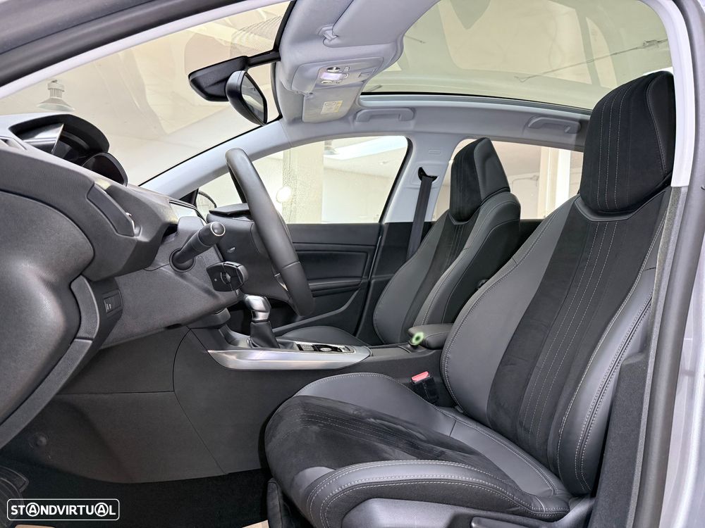 Peugeot 308 PureTech 130 GPF EAT8 Stop & Start Allure - 6