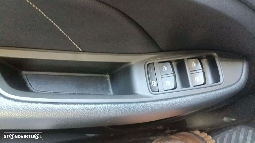 MG ZS EV 44.5 kWh Luxury - 14