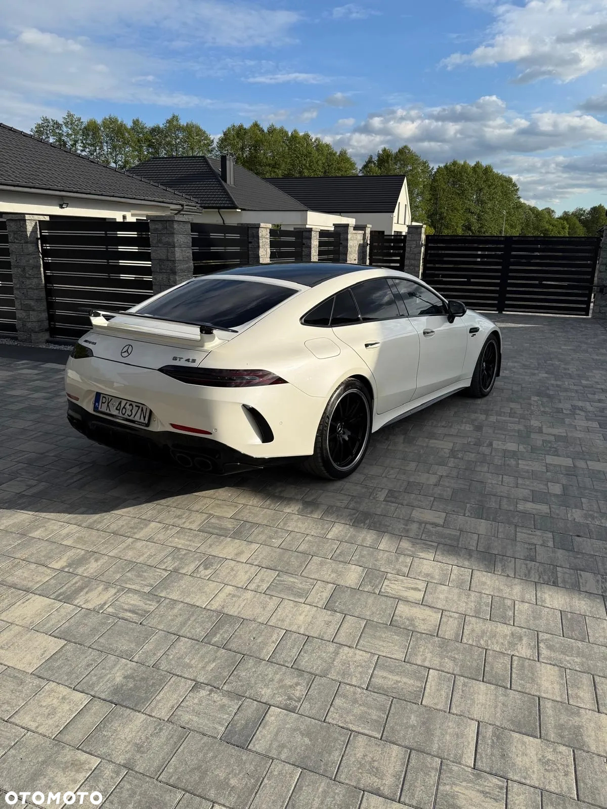Mercedes-Benz AMG GT 43 4-Matic+ - 3
