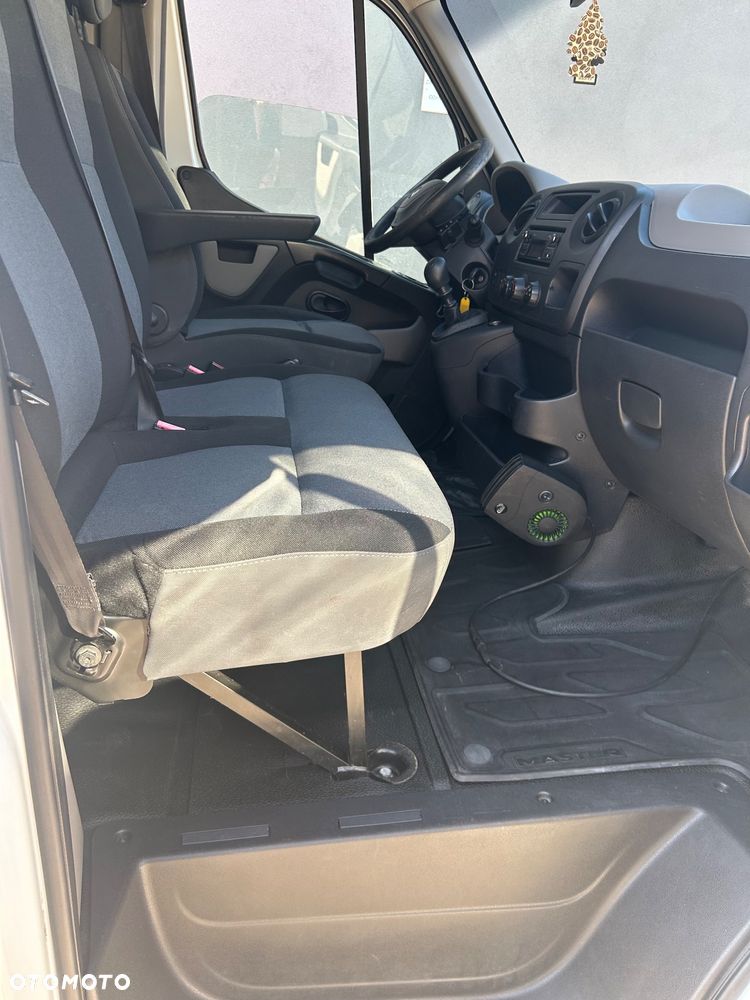 Renault Master - 10