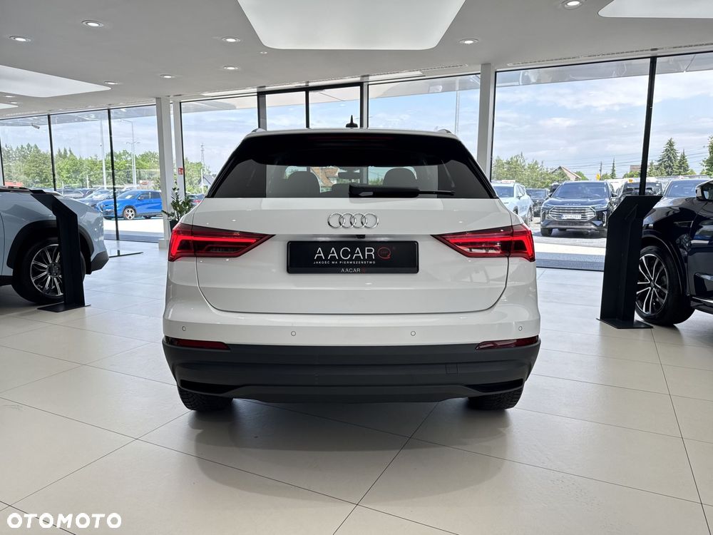 Audi Q3 35 TDI S tronic - 4