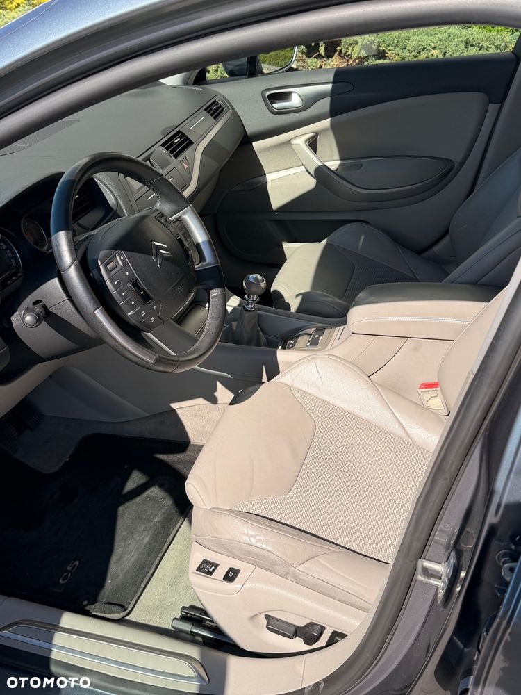 Citroën C5 2.0 HDi Exclusive - 9