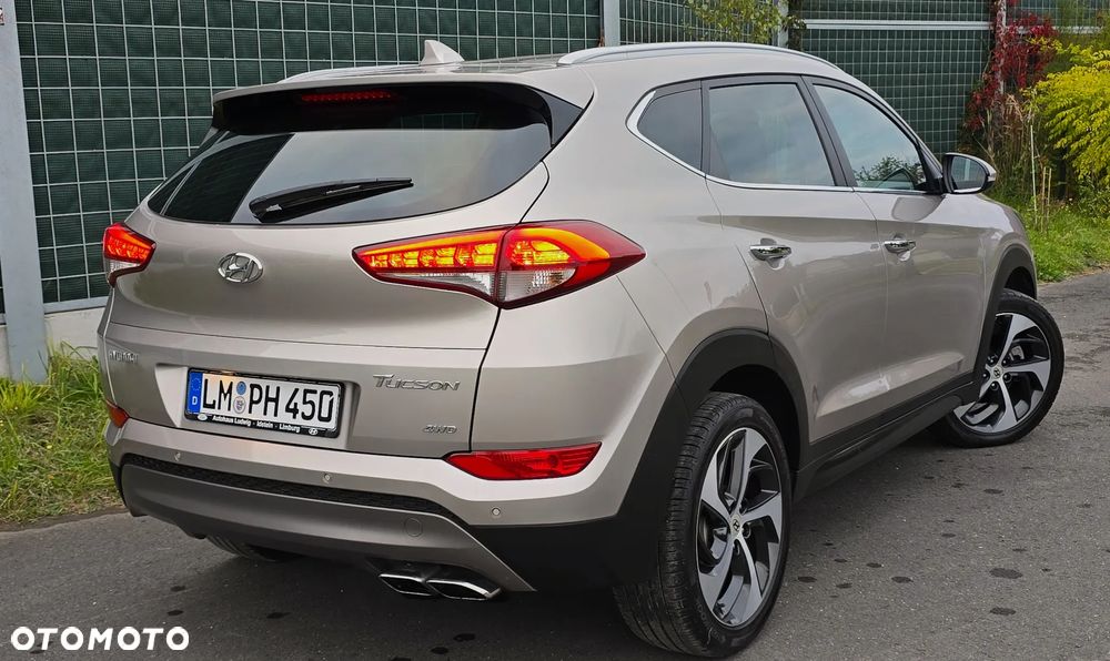 Hyundai Tucson 1.6 Turbo 4WD Premium - 11