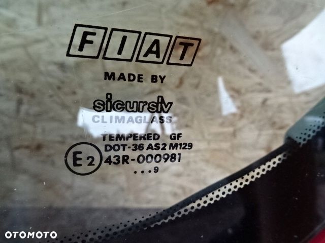 SZYBA KLAPY TYŁ BAGAŻNIKA FIAT BRAVO 95-01 HB 3D - 10