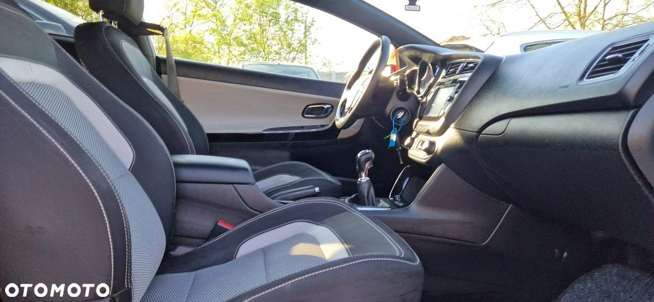 Kia ProCeed - 22