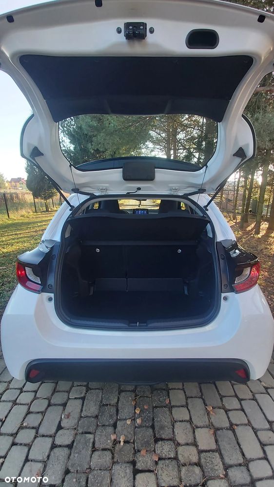 Toyota Yaris Hybrid 1.5 Comfort - 24