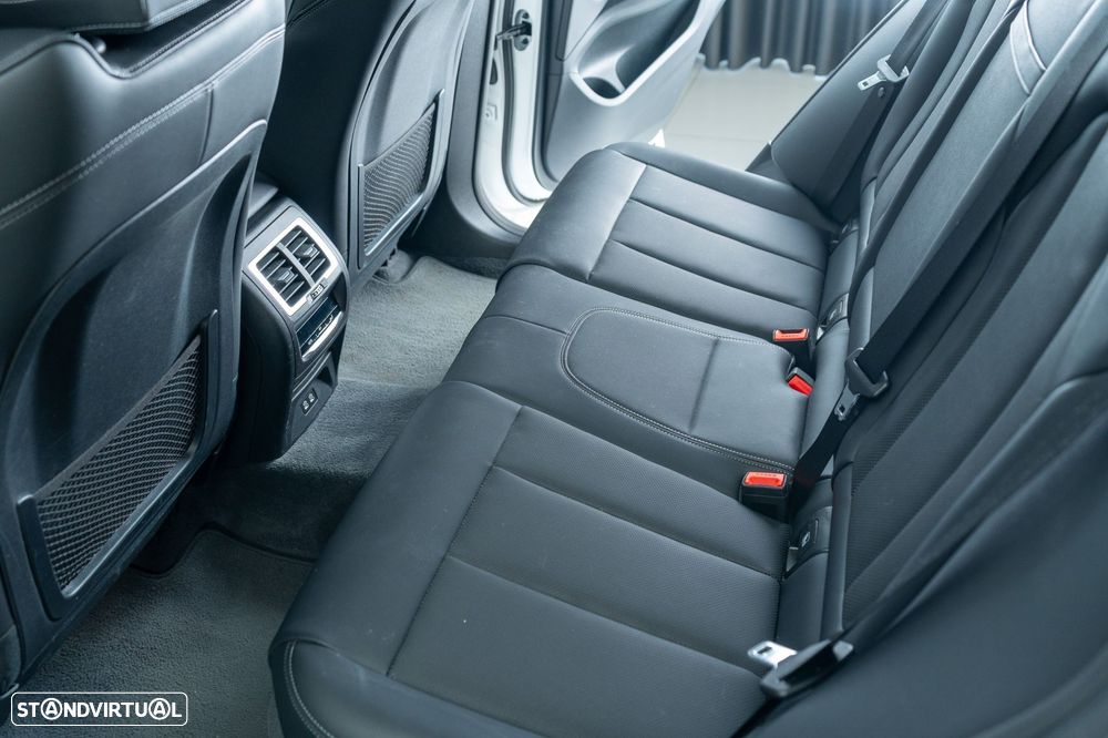 BMW iX3 M Sport Inspiring - 10