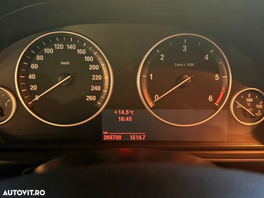 BMW Seria 5 520d - 13