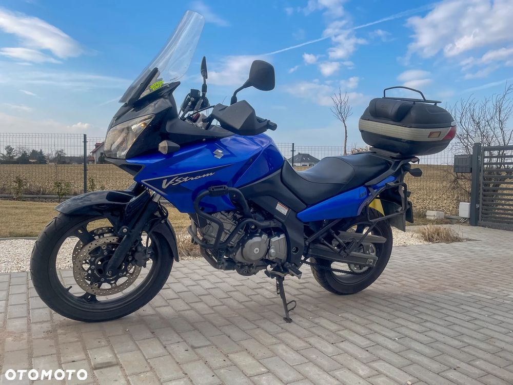 Suzuki V-STROM - 1
