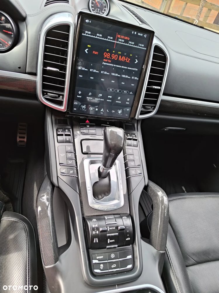 Porsche Cayenne Turbo Tiptronic S - 23