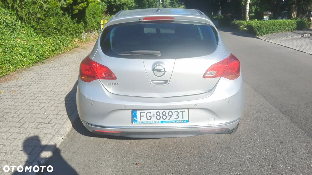 Opel Astra 1.4 T Edition 150 - 6