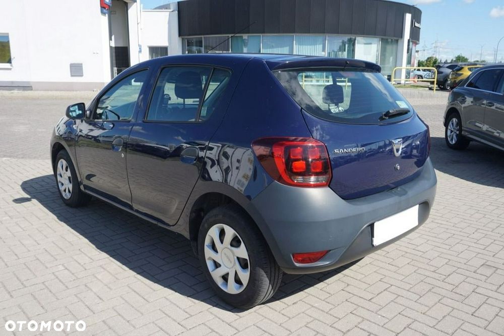 Dacia Sandero - 7
