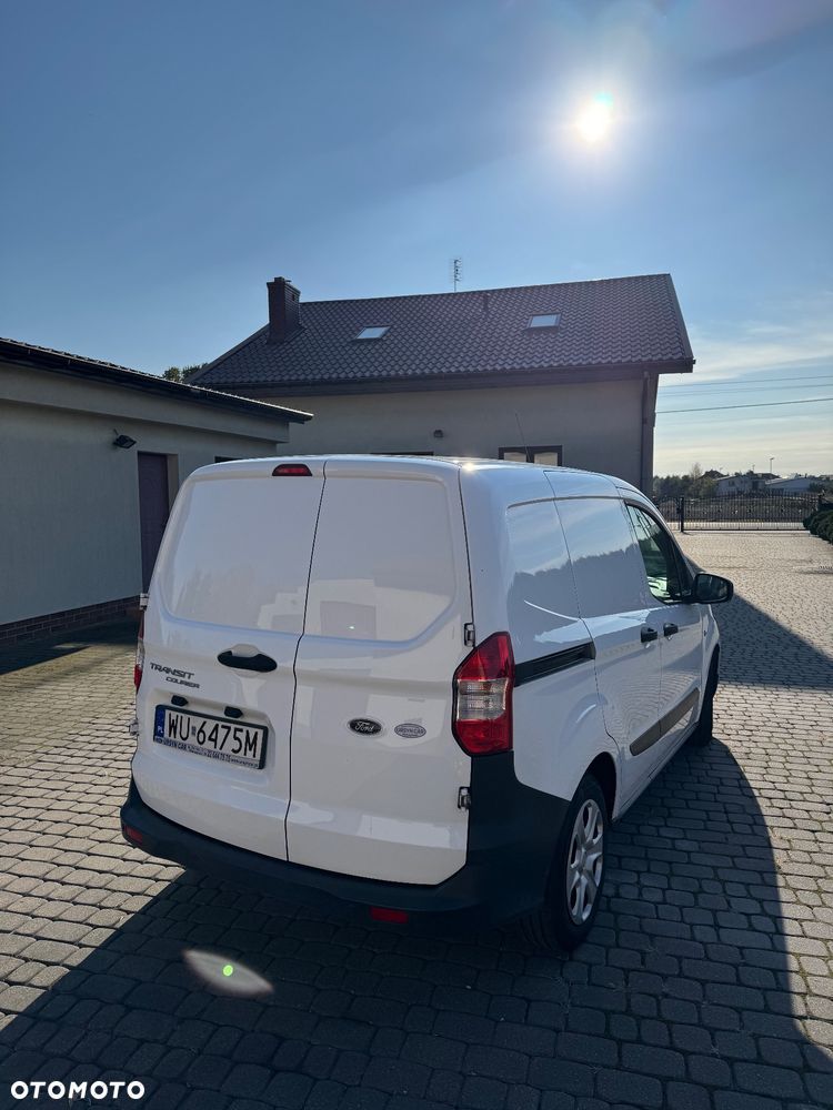 Ford Transit Courier - 6
