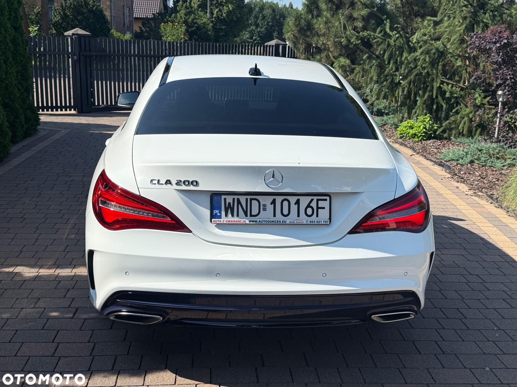 Mercedes-Benz CLA 200 AMG Line - 15