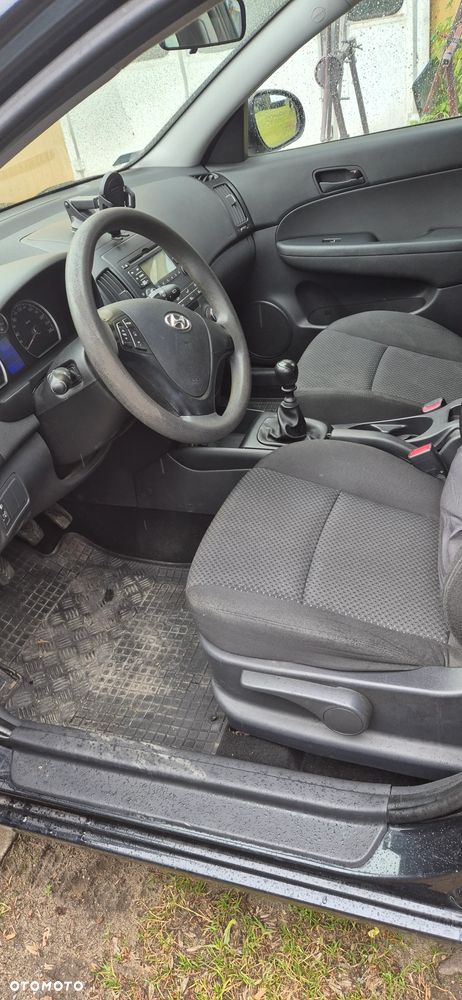 Hyundai i30 1.6 CRDi Blue Classic - 11