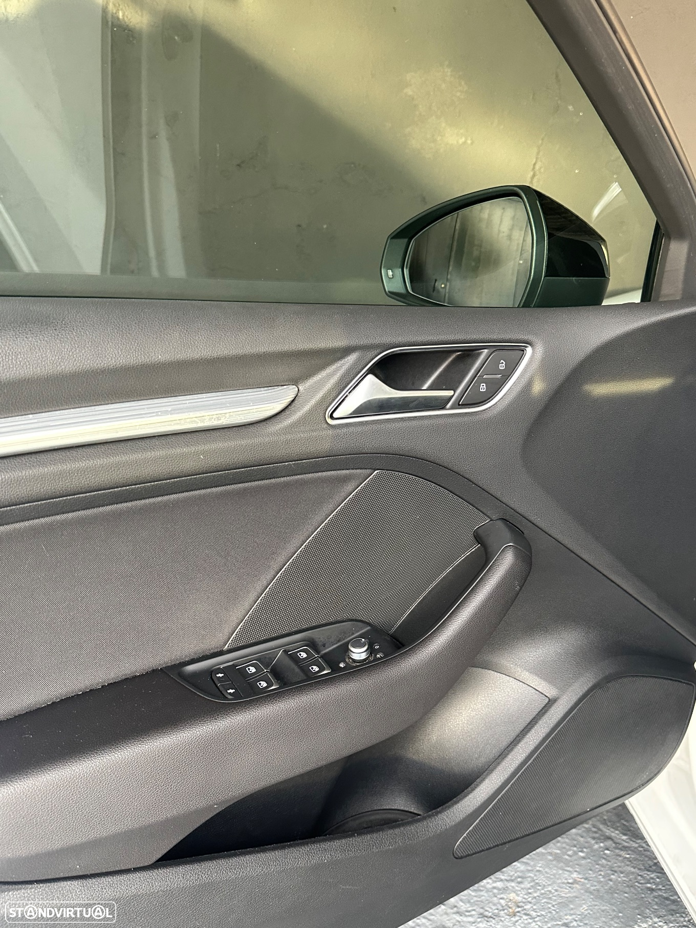 Audi A3 Limousine 30 TFSI Design - 33