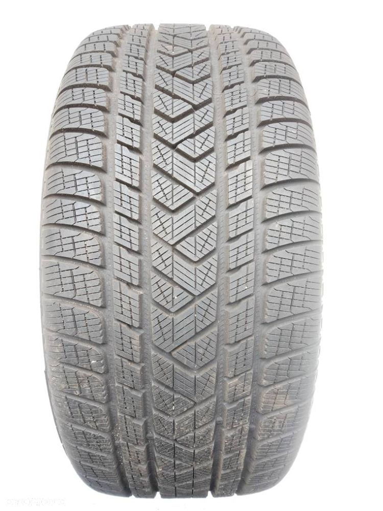 Pirelli Scorpion Winter 275/40 R21 107v 2024 - 1